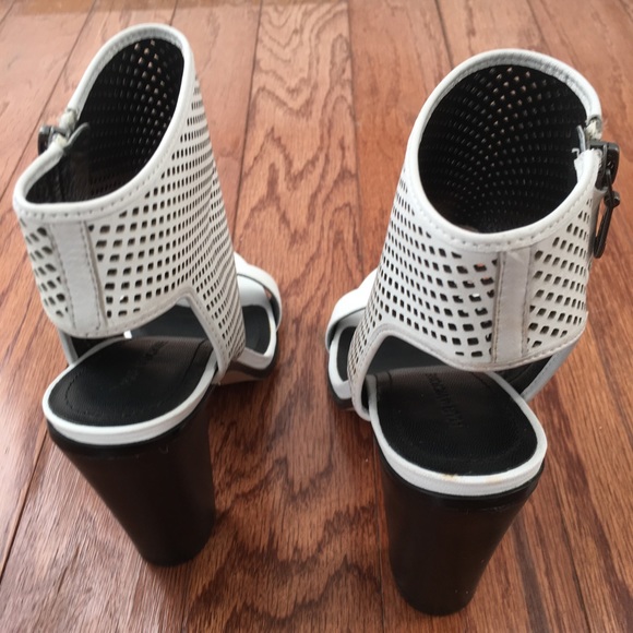 Pour La Victoire Georgette Leather Sandals SZ 6 - Picture 3 of 8